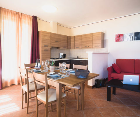 Villa Imelda - Hotel Caravel Apartments - Limone sul Garda